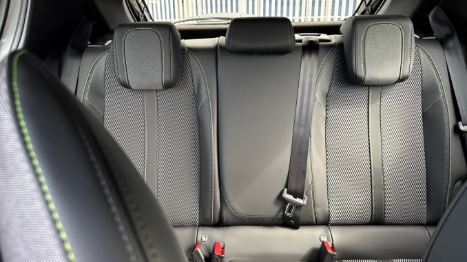 Peugeot 208 1.2 PureTech 100 GT 5dr Petrol Hatchback - Image 15